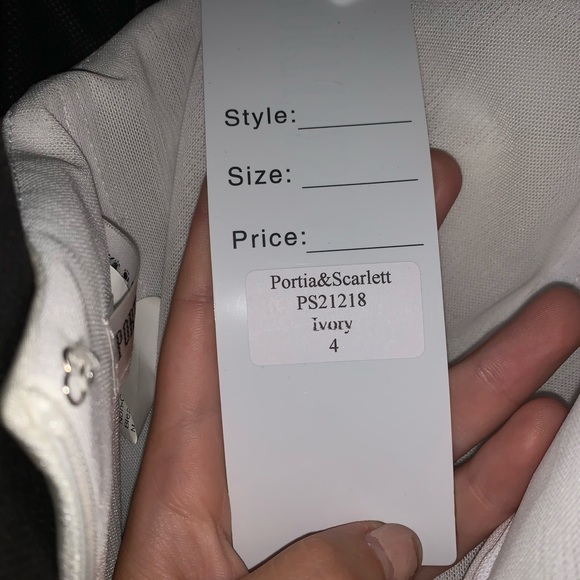 COPY - Never Worn Portia and Scarlet Gown - Picture 4 of 5